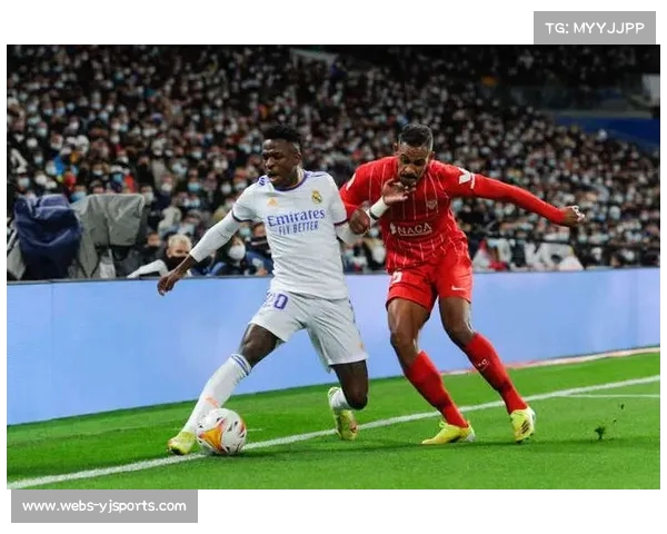 伯纳乌全场持续嘘声针对维尼修斯，巴西边锋情绪明显受扰